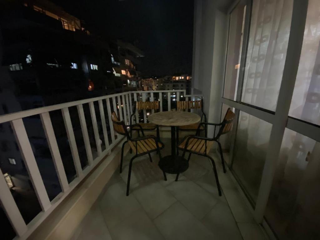 Manka' S Place Appartement Tirana Buitenkant foto